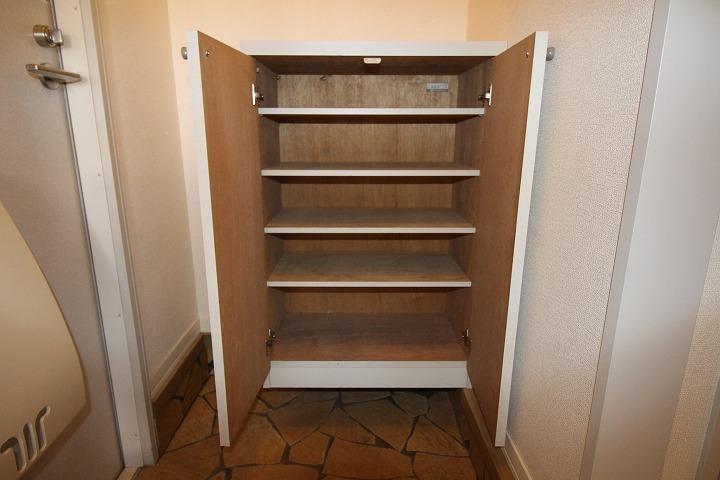 シューズボックス