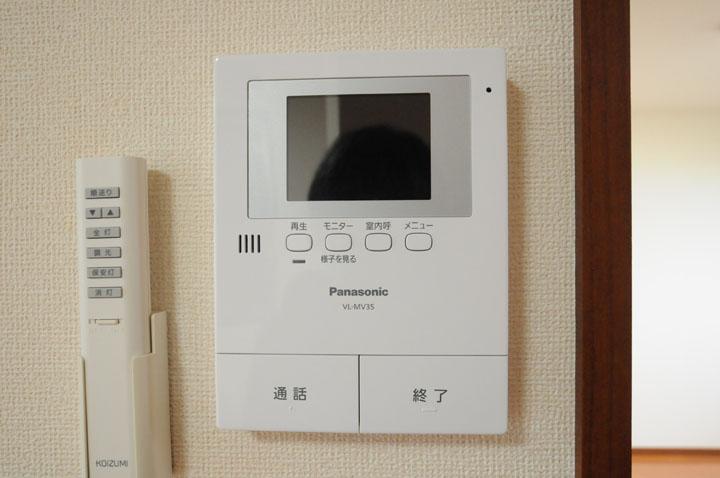 モニタ付インターホン