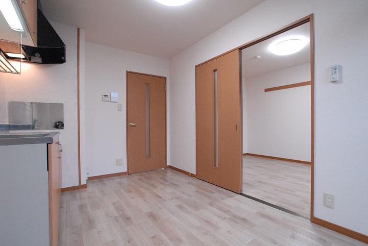 ﾀﾞｲﾆﾝｸﾞｷｯﾁﾝ