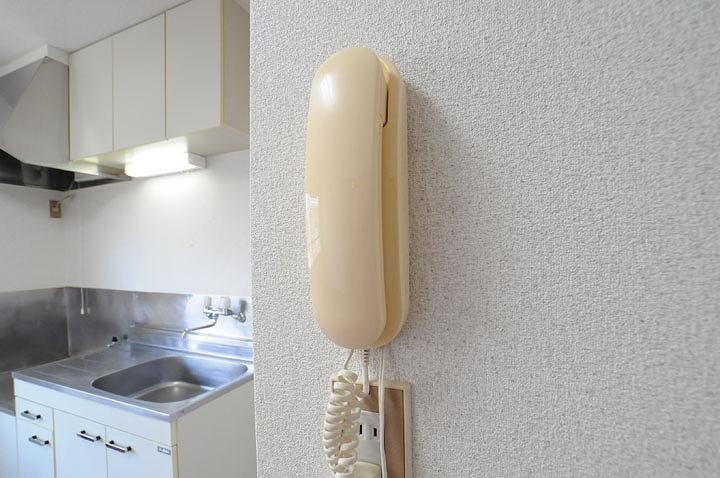 インターホン