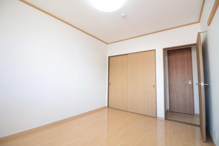 洋室1