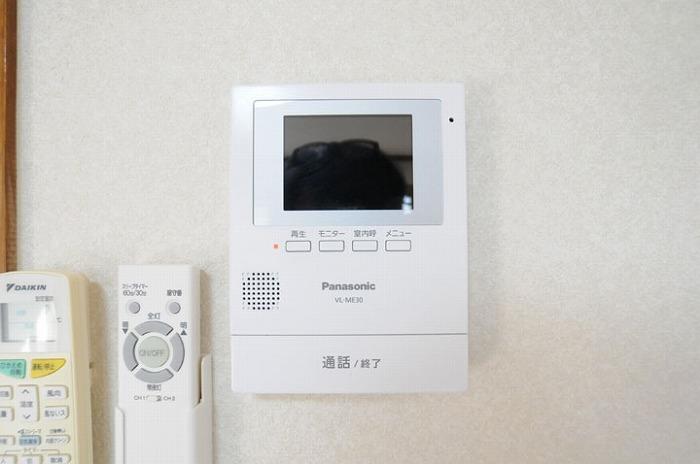 モニタ付インターホン