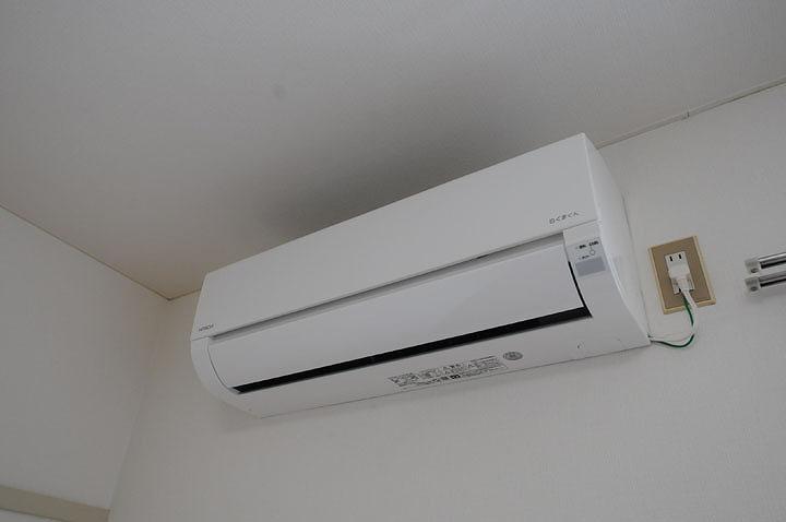 エアコン