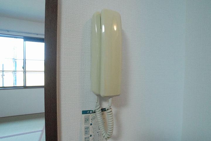 インターホン
