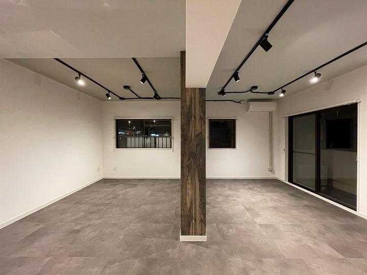 ﾘﾋﾞﾝｸﾞﾀﾞｲﾆﾝｸﾞｷｯﾁﾝ