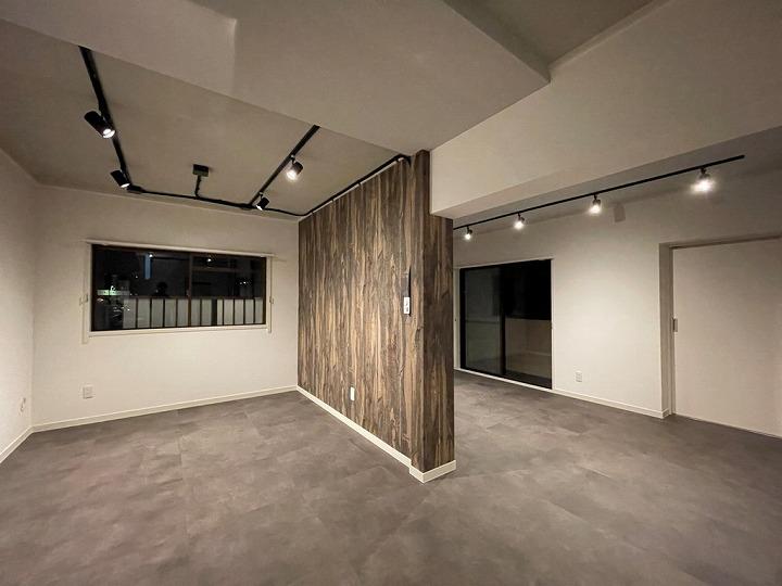 ﾘﾋﾞﾝｸﾞﾀﾞｲﾆﾝｸﾞｷｯﾁﾝ