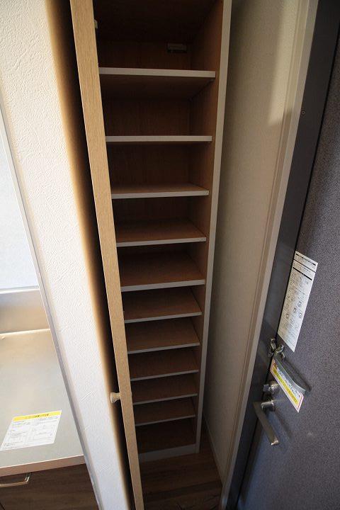 シューズボックス