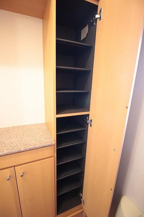 シューズボックス