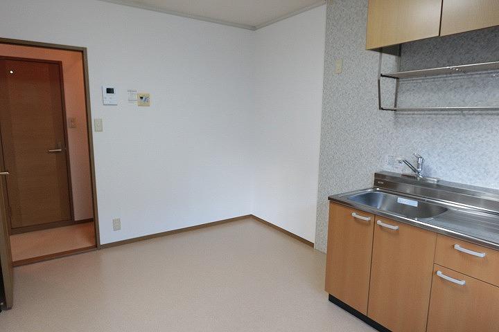 ﾀﾞｲﾆﾝｸﾞｷｯﾁﾝ