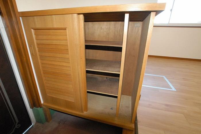 シューズボックス