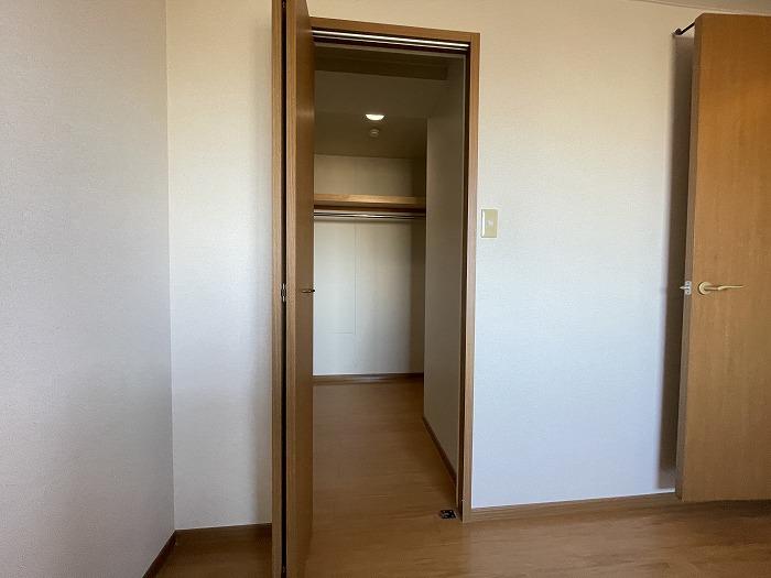 ｳｫｰｸｲﾝｸﾛｰｾﾞｯﾄ