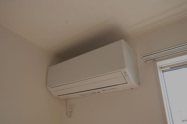 エアコン