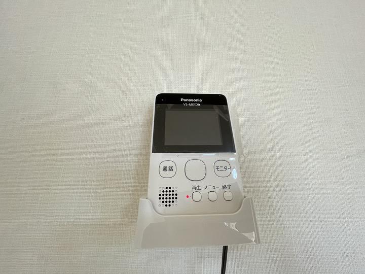 モニタ付インターホン