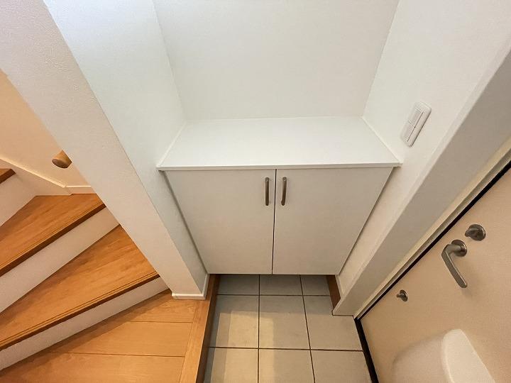 シューズボックス