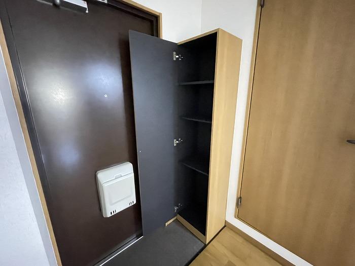 シューズボックス