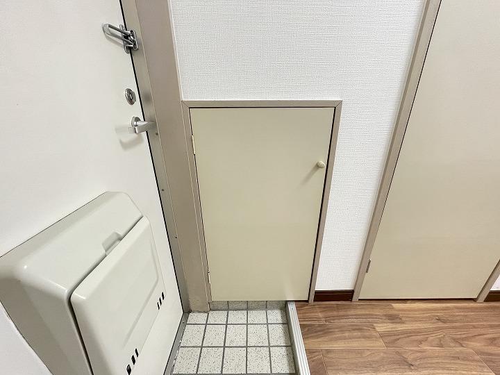 シューズボックス