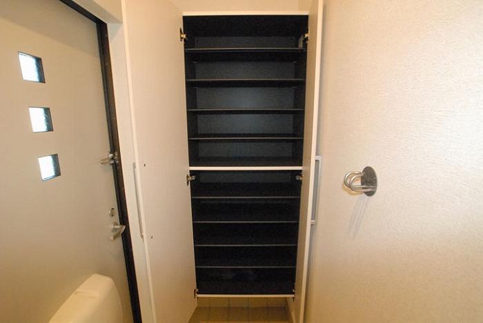 シューズボックス