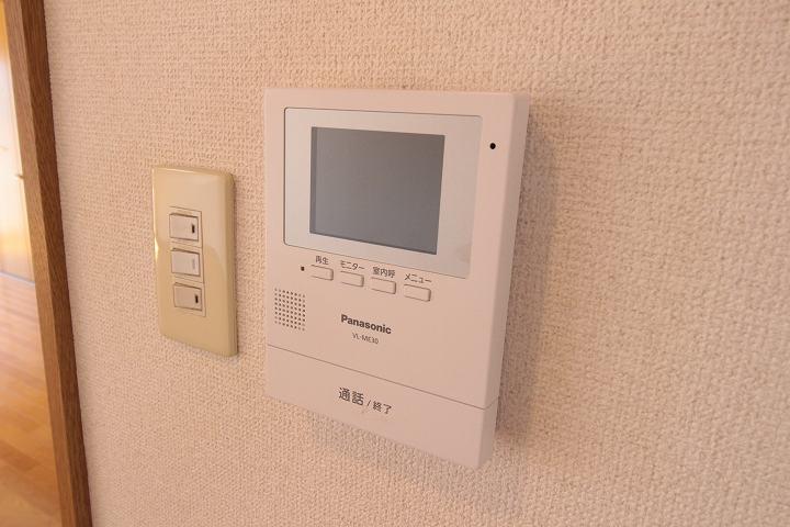 モニタ付インターホン
