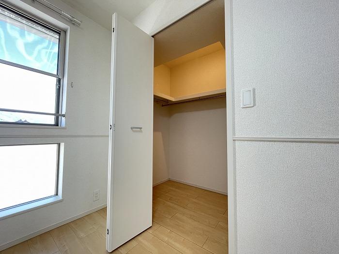 ｳｫｰｸｲﾝｸﾛｰｾﾞｯﾄ