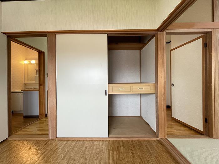 収納