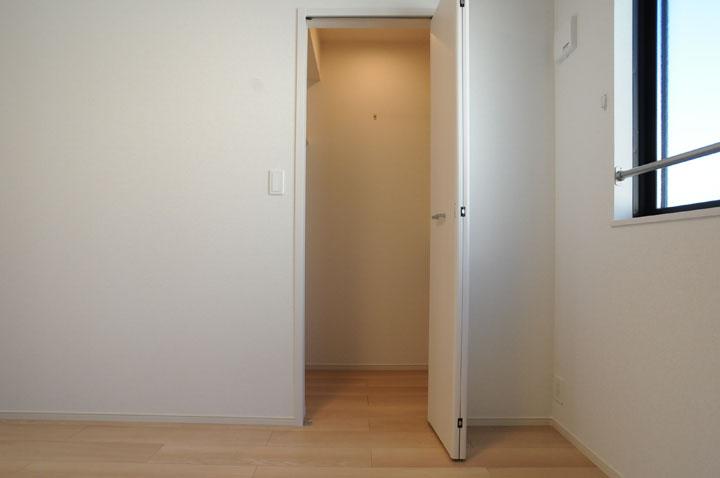 ｳｫｰｸｲﾝｸﾛｰｾﾞｯﾄ