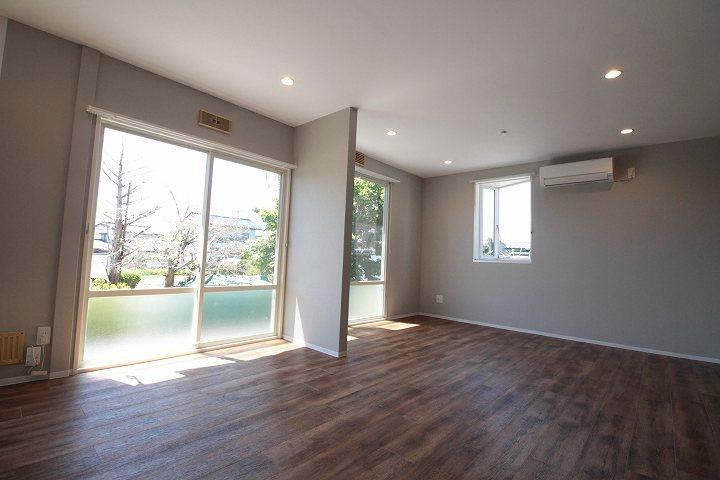 ﾘﾋﾞﾝｸﾞﾀﾞｲﾆﾝｸﾞｷｯﾁﾝ