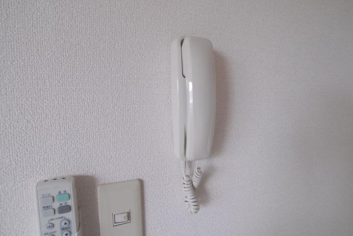 インターホン