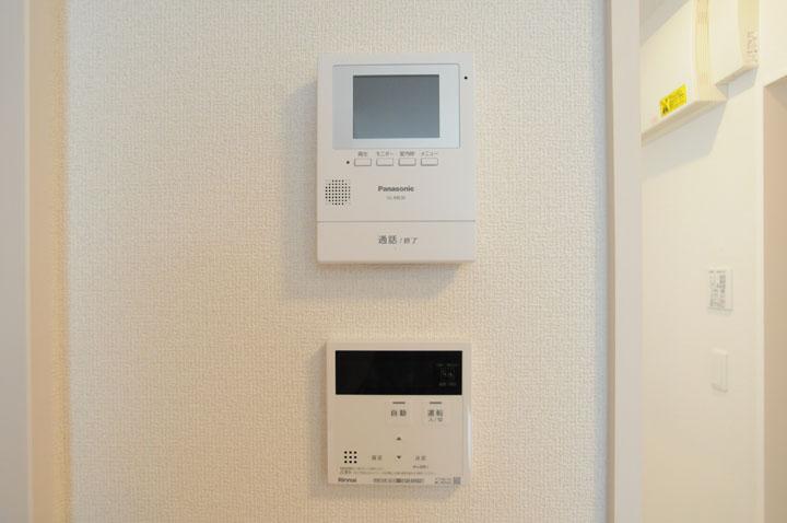 モニタ付インターホン