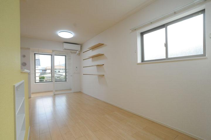 ﾘﾋﾞﾝｸﾞﾀﾞｲﾆﾝｸﾞｷｯﾁﾝ