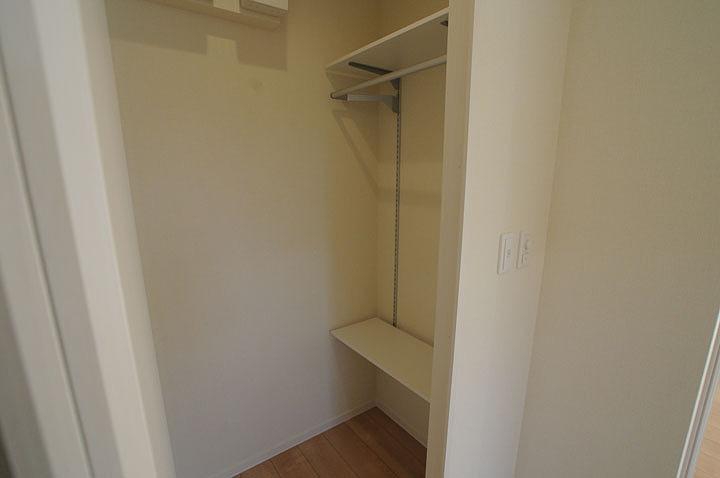 ｳｫｰｸｲﾝｸﾛｰｾﾞｯﾄ