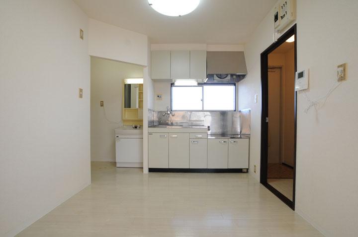 ﾀﾞｲﾆﾝｸﾞｷｯﾁﾝ