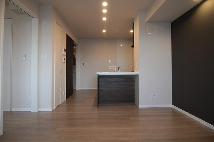 ﾘﾋﾞﾝｸﾞﾀﾞｲﾆﾝｸﾞ