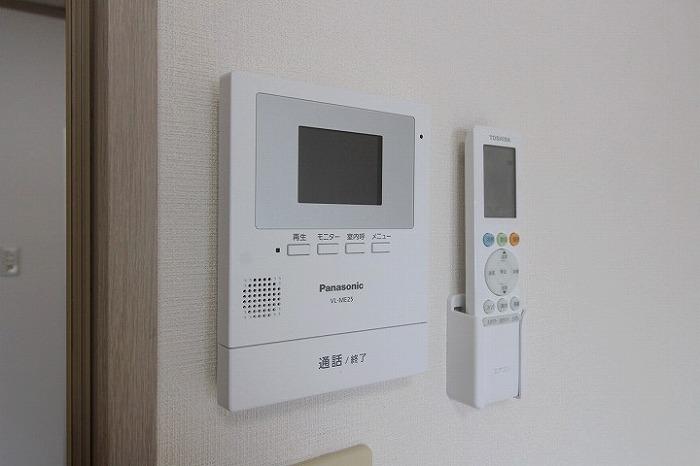 モニタ付インターホン