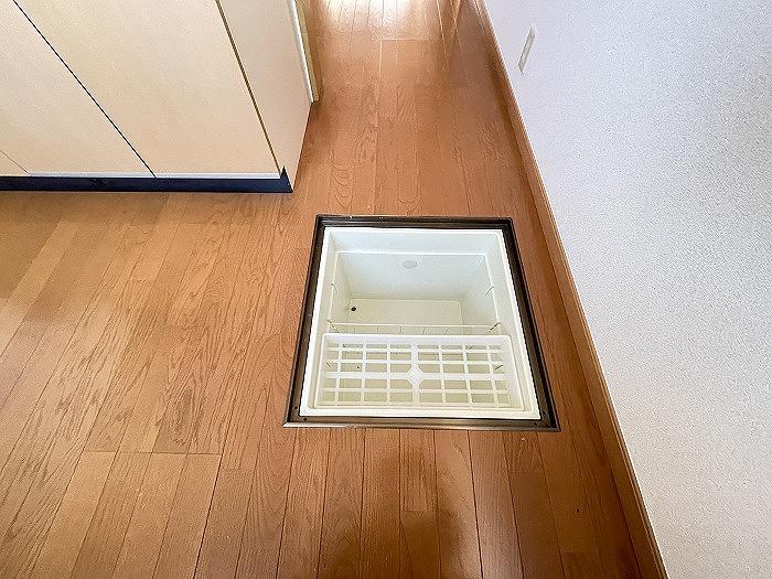 床下収納