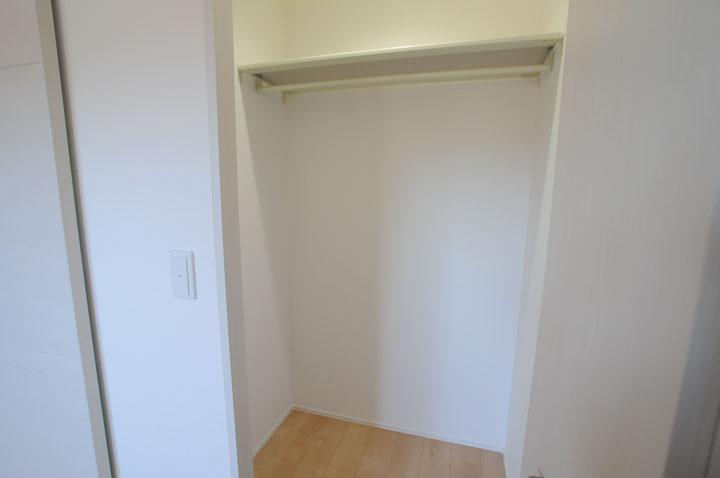 ｳｫｰｸｲﾝｸﾛｰｾﾞｯﾄ