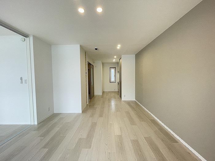 ﾘﾋﾞﾝｸﾞﾀﾞｲﾆﾝｸﾞｷｯﾁﾝ