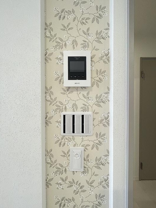 モニタ付インターホン