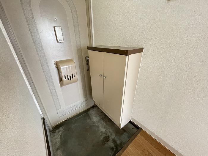 シューズボックス