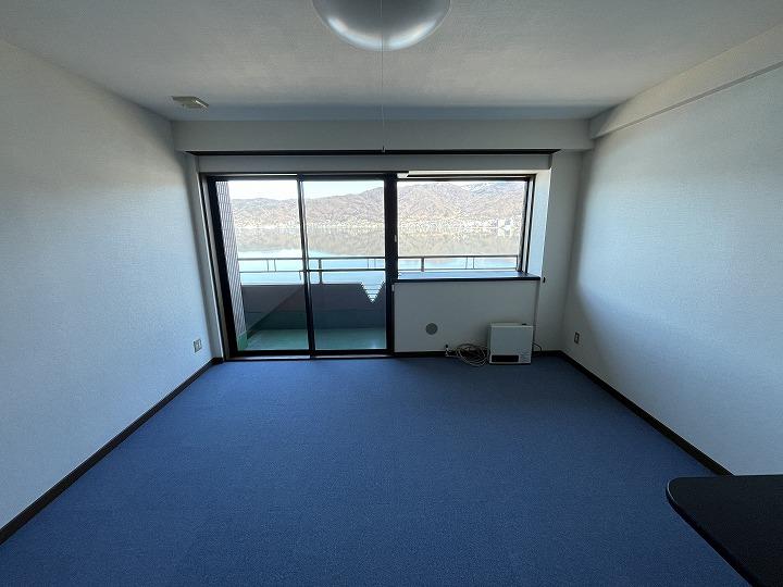 ﾘﾋﾞﾝｸﾞﾀﾞｲﾆﾝｸﾞｷｯﾁﾝ