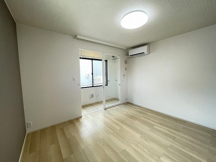 ﾘﾋﾞﾝｸﾞﾀﾞｲﾆﾝｸﾞｷｯﾁﾝ