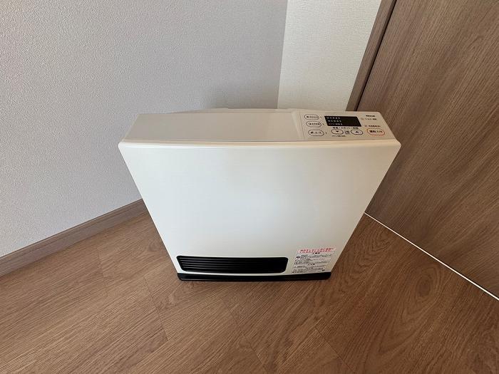 ガスファンヒーター