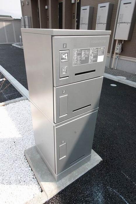 宅配ボックス