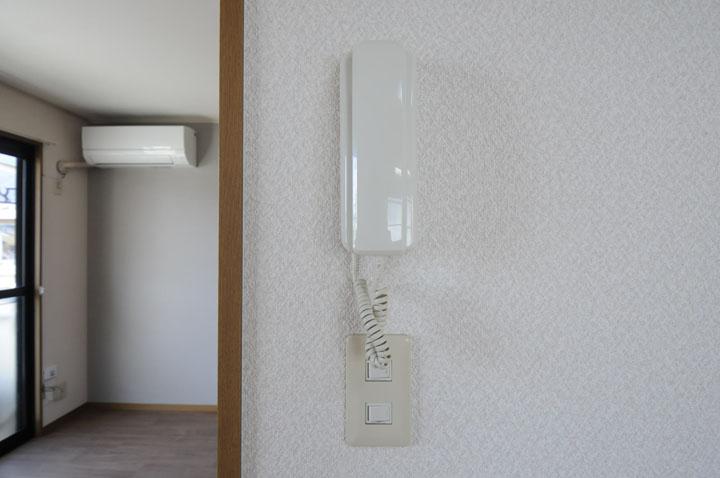 インターホン