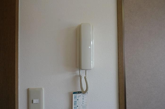 インターホン