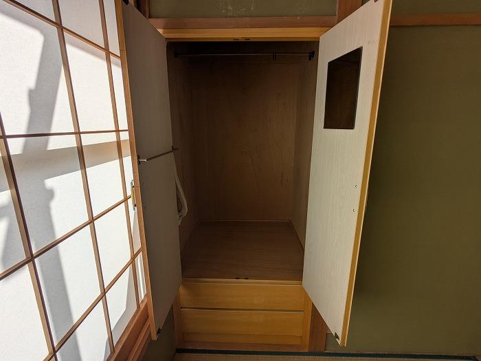 和室1収納