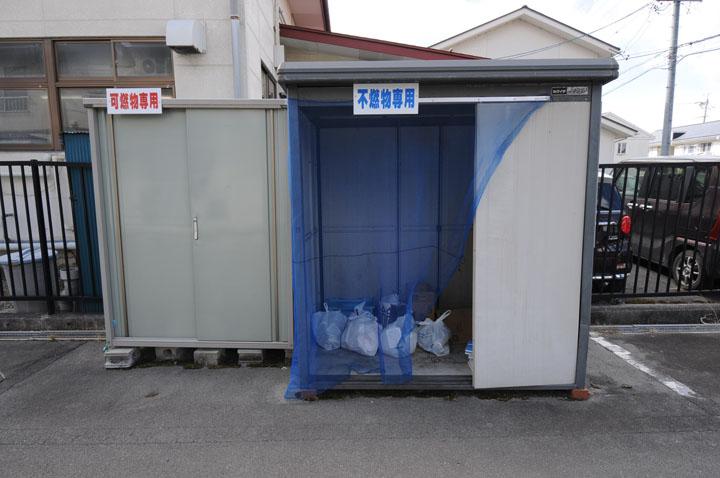 ごみ集積場