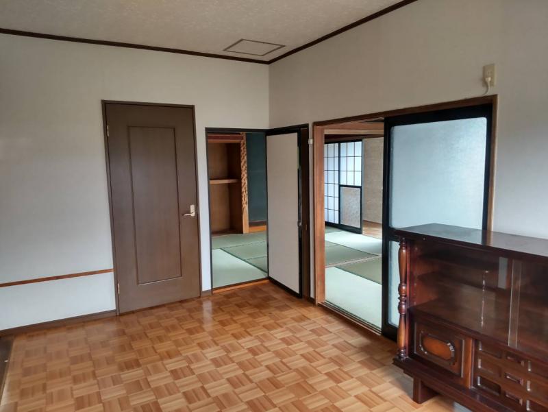 ﾘﾋﾞﾝｸﾞﾀﾞｲﾆﾝｸﾞｷｯﾁﾝ