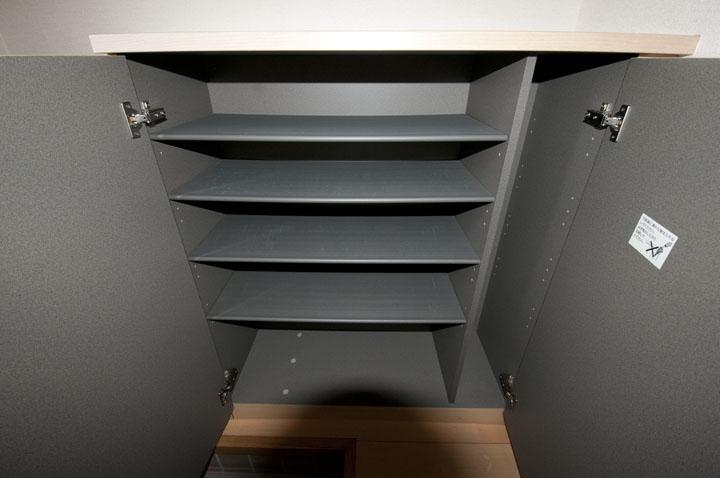 シューズボックス