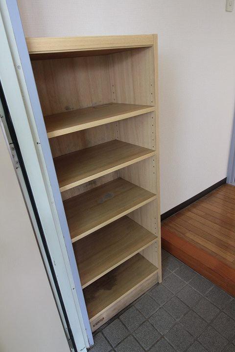 シューズボックス