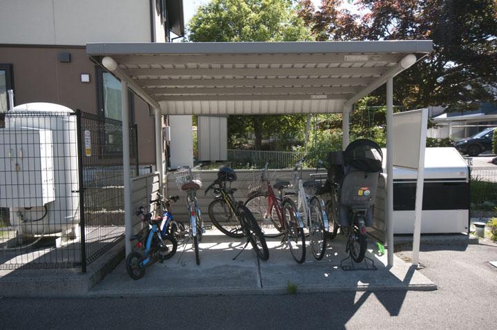駐輪場